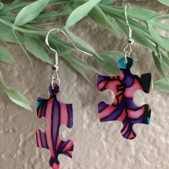 Handmade puzzle earrings - Picture 5 of 11